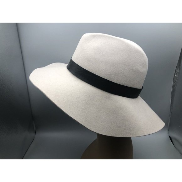 MSRP $133 Women display picture 3